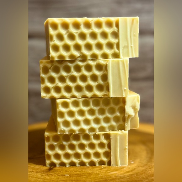 ⭐️🫧LIVE NOTIFICATION ⭐️🛍️🫧⭐️Like this listing to be notified when I go LIVE🌱 - Picture 15 of 16